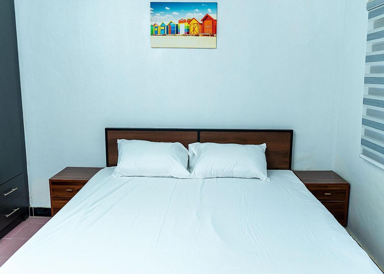 Palm Heights Apartments - Omole Phase 1, Икея Экстерьер фото