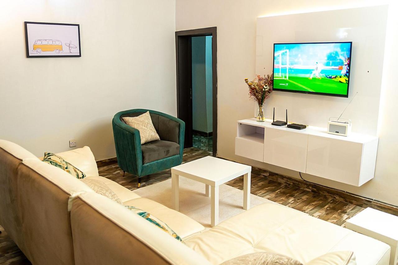 Palm Heights Apartments - Omole Phase 1, Икея Экстерьер фото