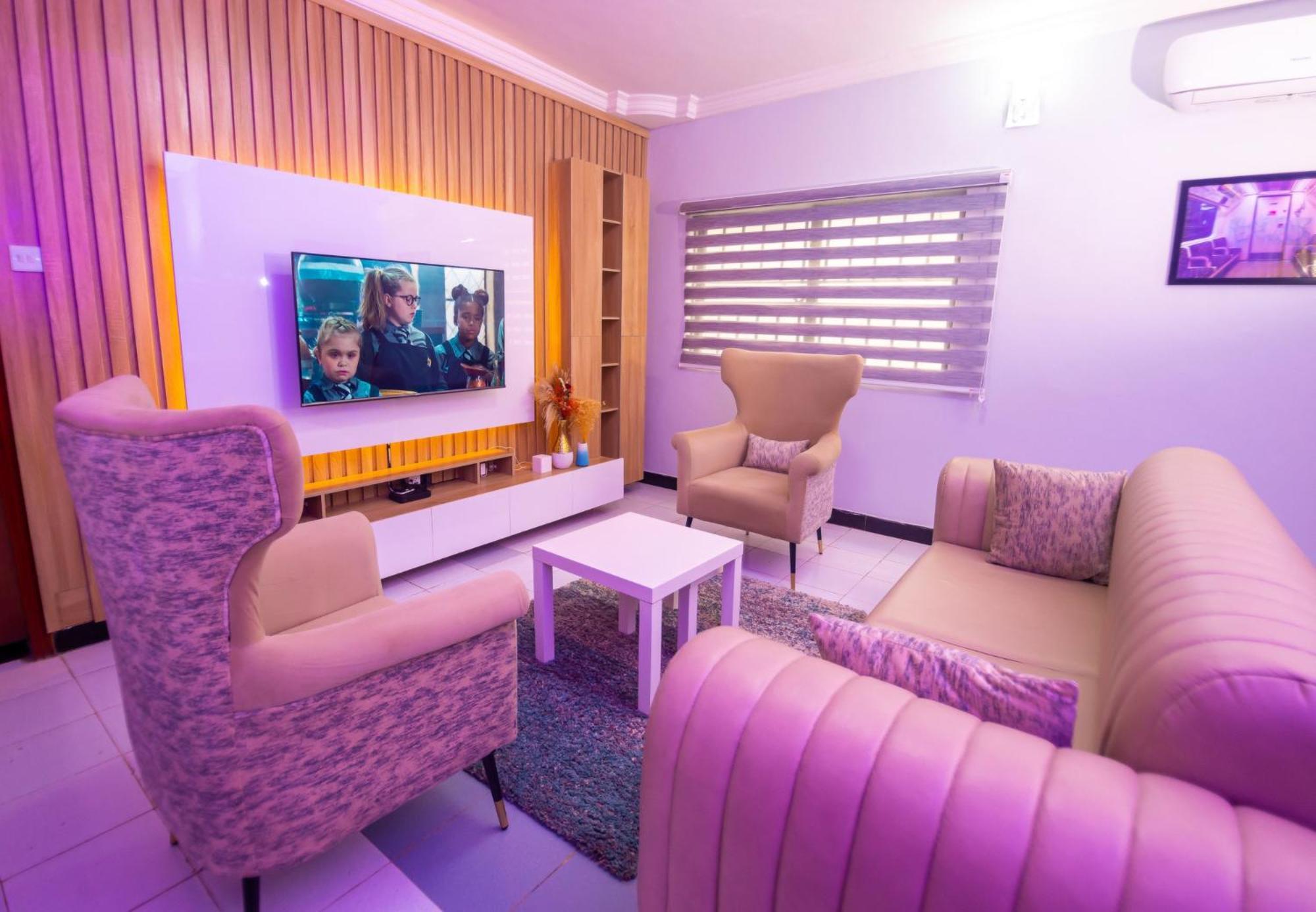 Palm Heights Apartments - Omole Phase 1, Икея Экстерьер фото